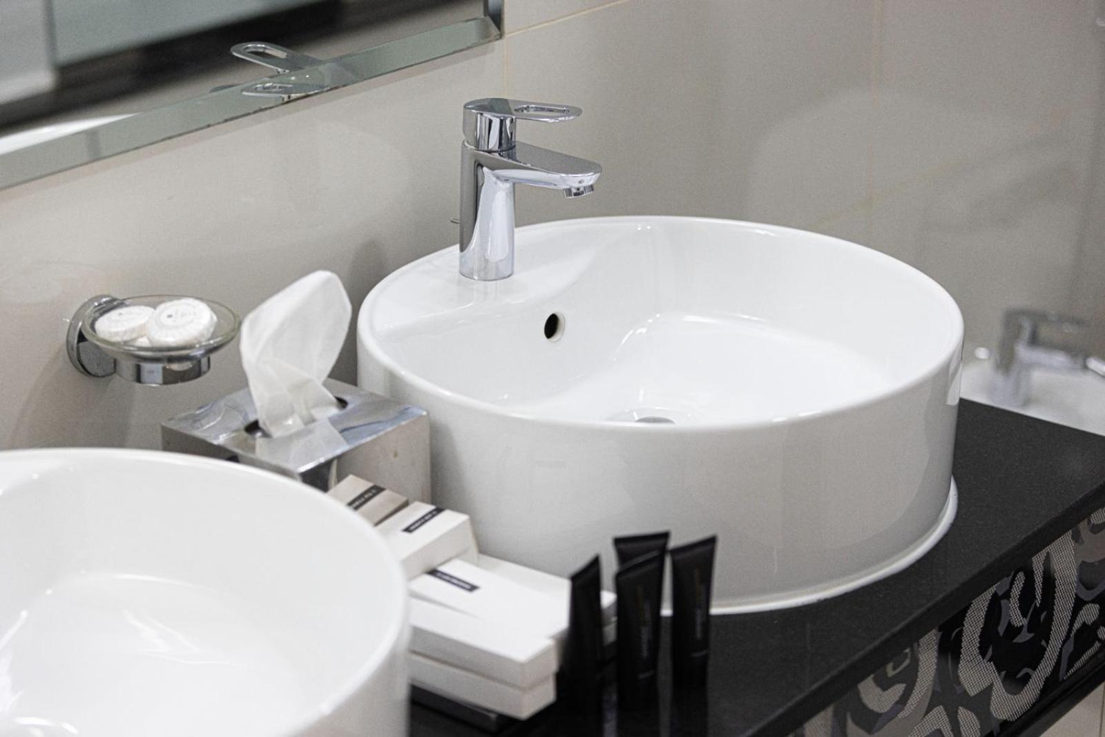 Damac Maison Mall Street 2 Bedroom Upgraded * دبي