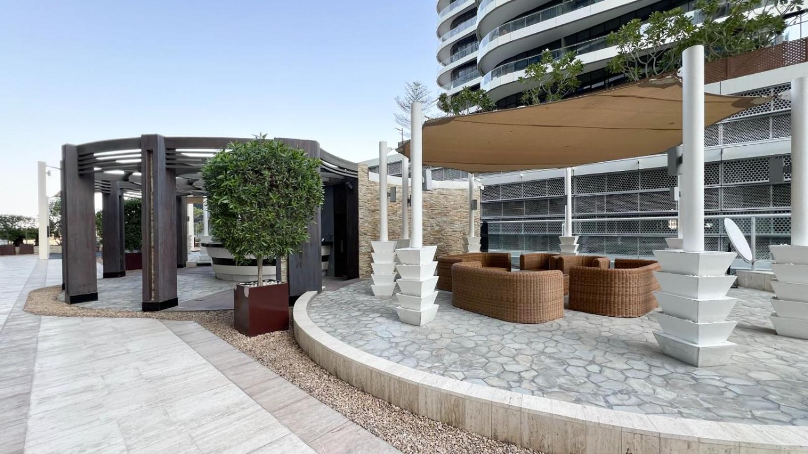 Damac Maison Mall Street 2 Bedroom Upgraded شقة *