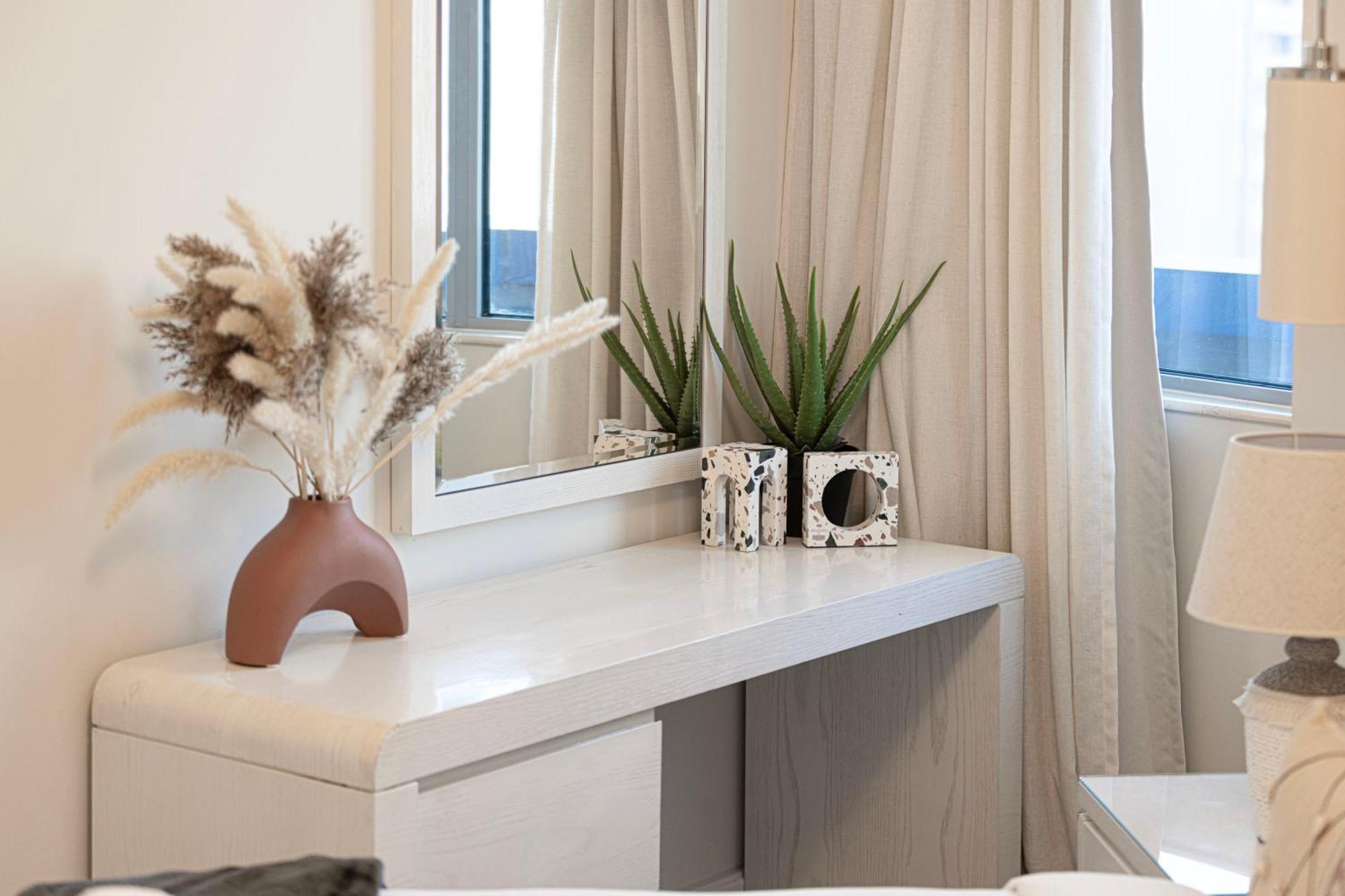 Damac Maison Mall Street 2 Bedroom Upgraded شقة دبي