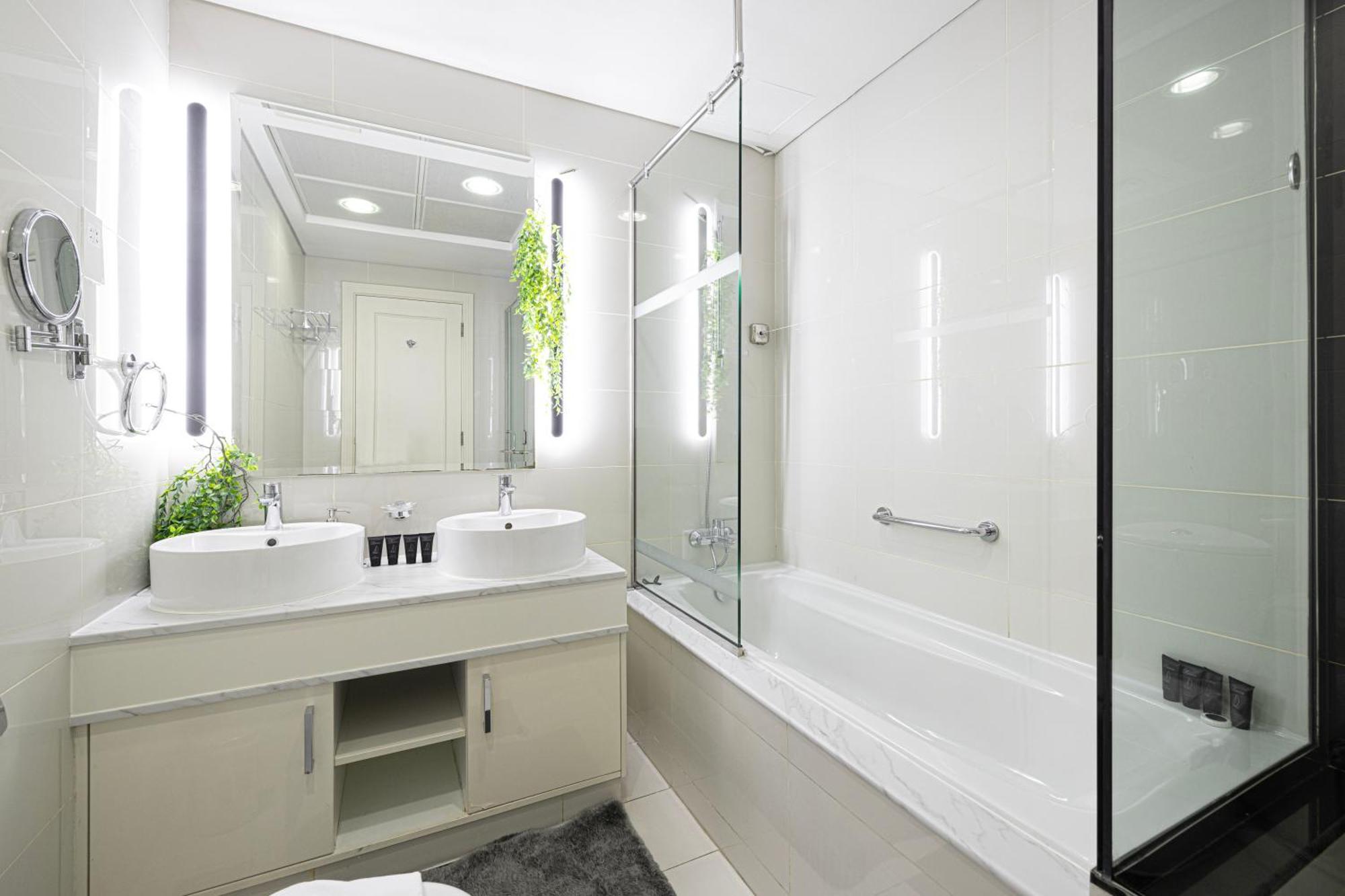 Damac Maison Mall Street 2 Bedroom Upgraded شقة دبي