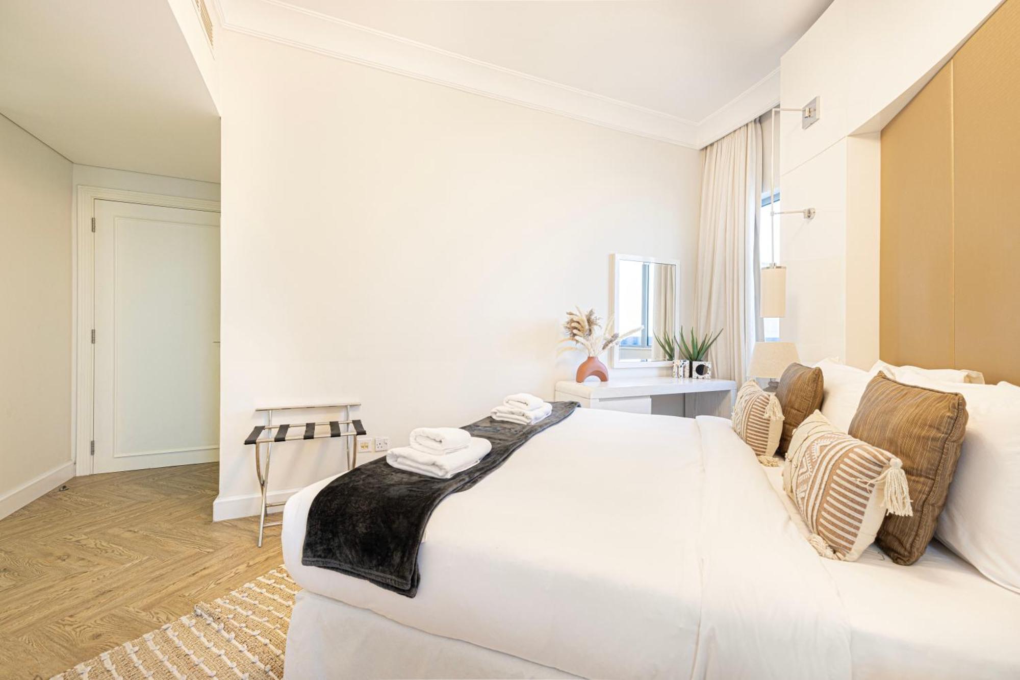 Damac Maison Mall Street 2 Bedroom Upgraded * دبي